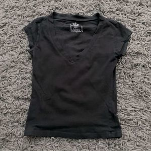 Womens V-neck Tshirt Size: S
